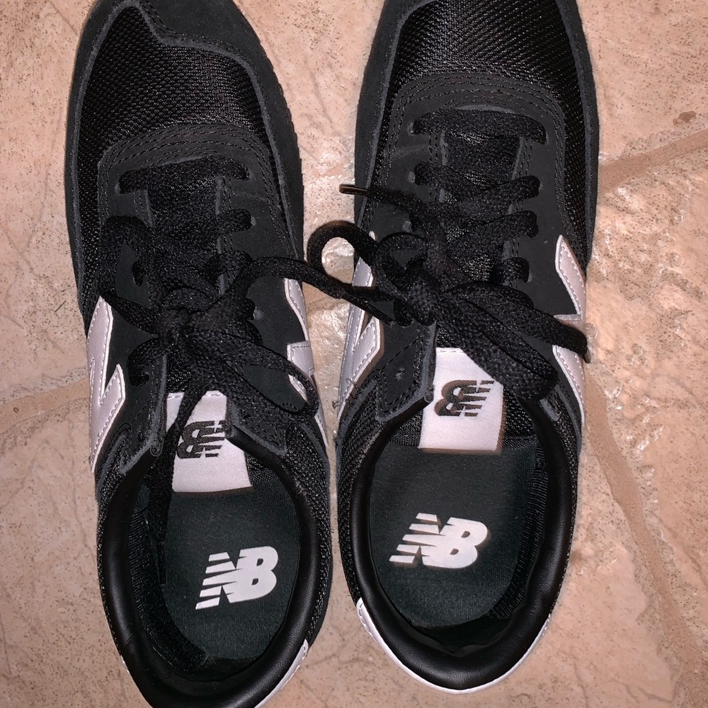 new balance black and white sneakers
